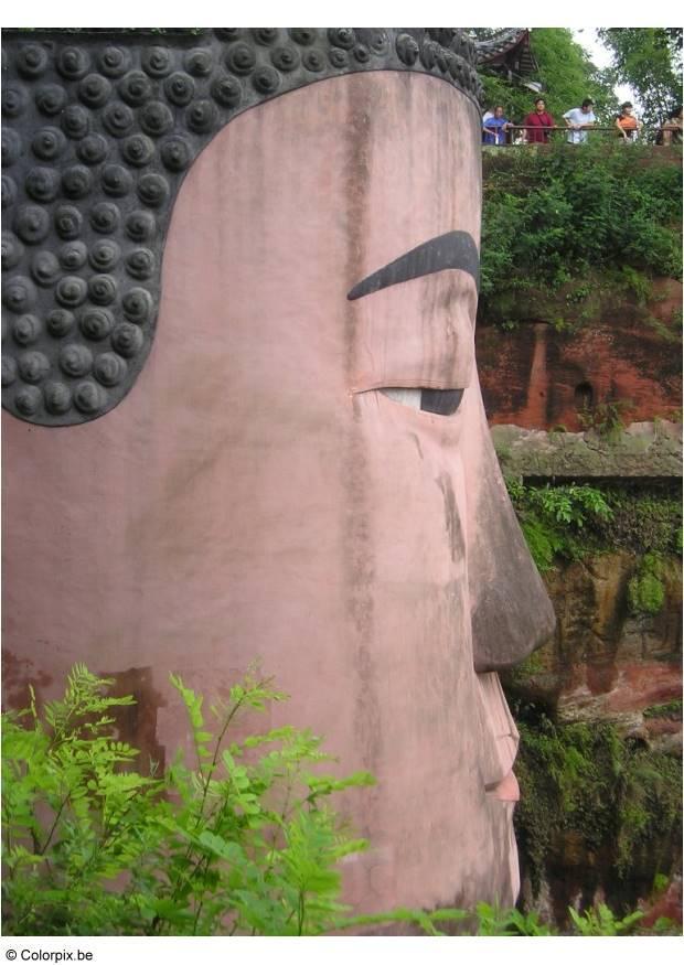 Foto boedha leshan