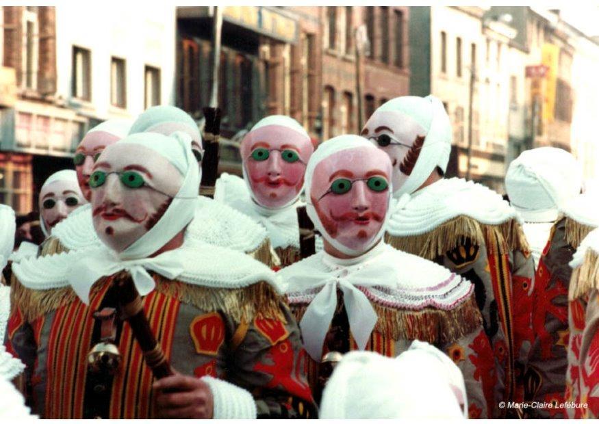 Foto carnaval gilles de binche