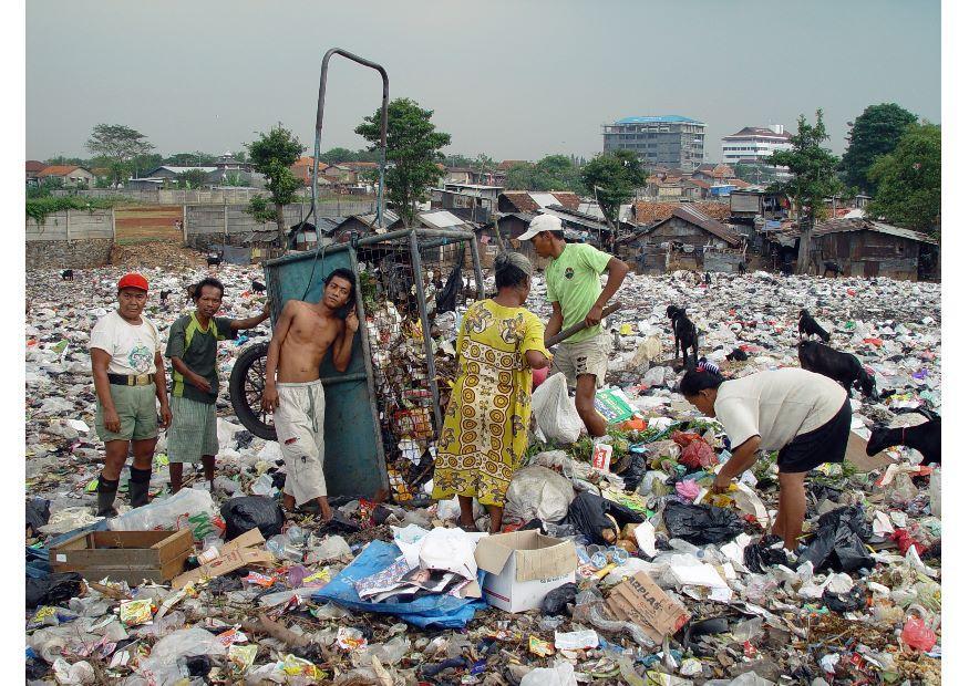 Foto sloppenwijk in jakarta