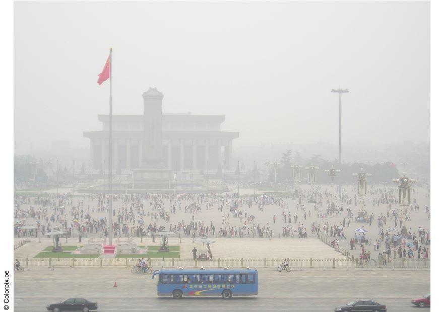 Foto tiananmenplein met smog