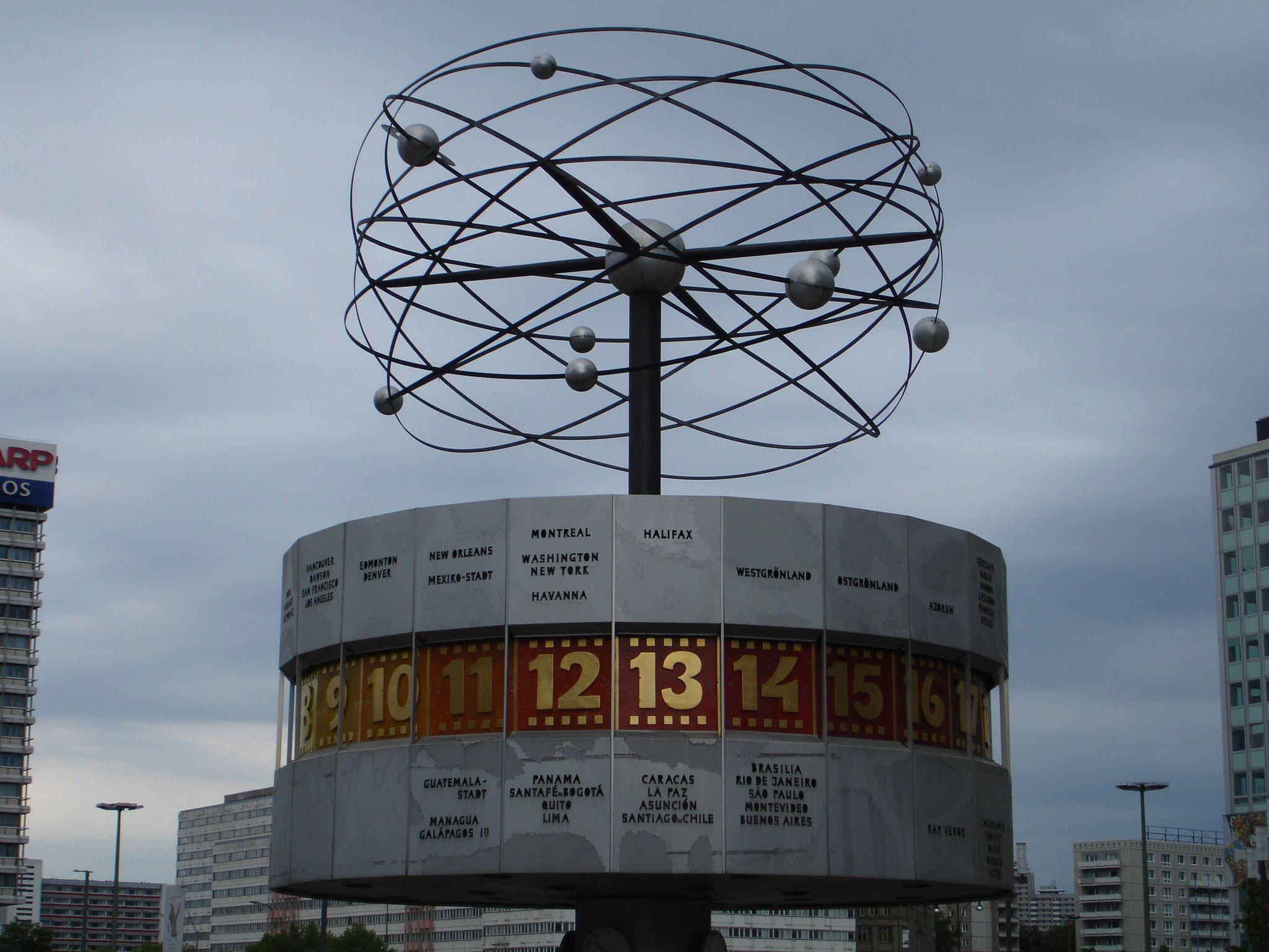 Foto wereldklok - berlijn